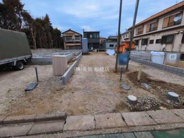 ��t�����P�J�s�쏉�x2���ڂ̐V�z��ˌ��Ă̂��̑����n