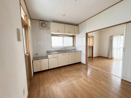 ��t���l�X���s���P�u3���ڂ̒��È�ˌ��Ẵ��r���O