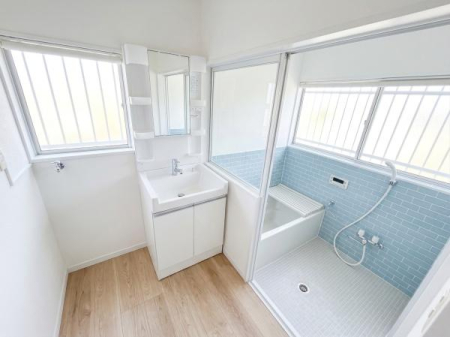 ��t���l�X���s���P�u3���ڂ̒��È�ˌ��Ă̐��ʑ�E���ʏ�