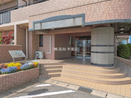 ��t����t�s�����摺�c���̒��Ã}���V�����̃G���g�����X