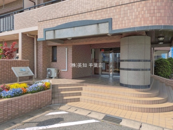 ��t����t�s�����摺�c���̒��Ã}���V�����̃G���g�����X