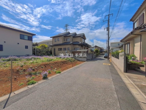 ��t����t�s��t�����k1���ڂ̓y�n�̑O�ʓ��H�܂ތ��n�ʐ^